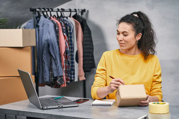 Retail-&-E-commerce